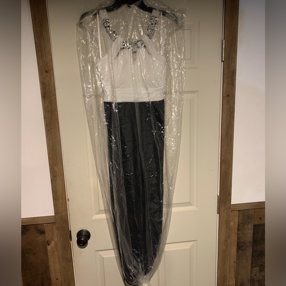 Prom, formal, homecoming, snowball dress